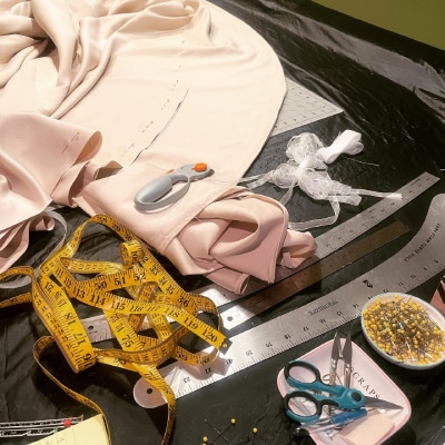 CUSTOM TAILORING